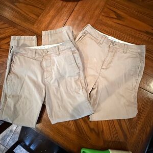 2 pair Mens Hollister Slim Straight Khakis 26 x 30